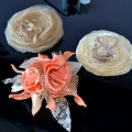 oranžais komplekts: puķu pušķis un kalsaite